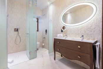 Junior Suite (Premium | 1A1C)