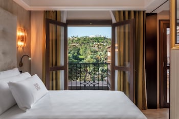 Junior Suite (Premium | 1A1C)
