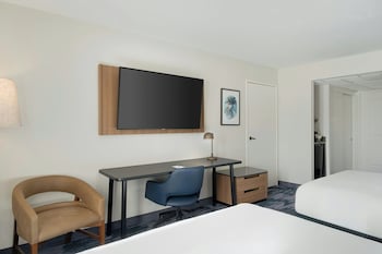 Room, 2 Queen Beds