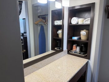 Room, 1 Queen Bed