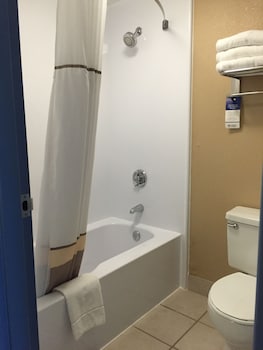 Standard Room, 1 King Bed, Non Smoking, Refrigerator & Microwave