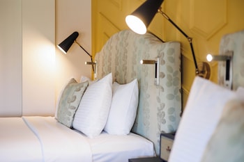 Deluxe Room, 2 Queen Beds