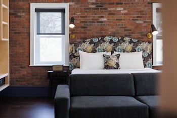 Deluxe Studio, 1 King Bed