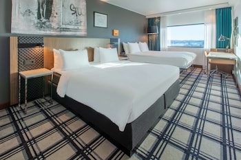 Deluxe Room (Family)