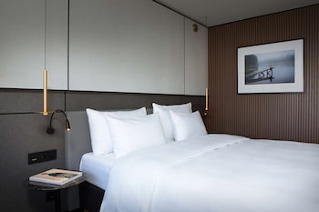 Premium Room (Fjord View)