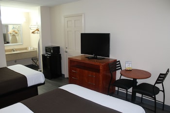 Room, 2 Double Beds, Smoking