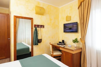 Basic Double Room, 1 Double Bed, Annex Building (Smart)
