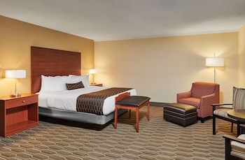 Suite, 1 King Bed, Non Smoking, Refrigerator & Microwave