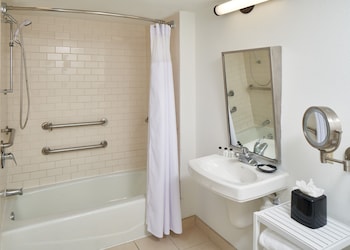 Suite, 1 Bedroom, Mobility Accessible (Accessible Tub)