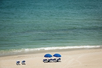 Standard Room, 2 Queen Beds, Oceanfront (Ground Floor)