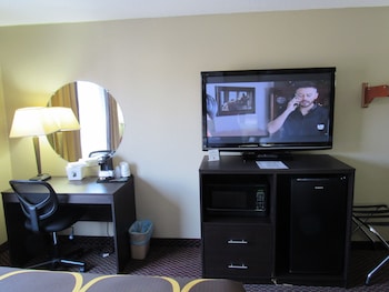 Room, 2 Queen Beds, Non Smoking