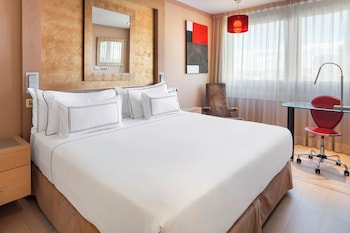 Premium Room, City View