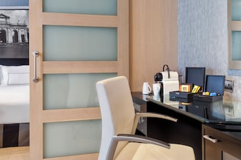 The Level, Suite