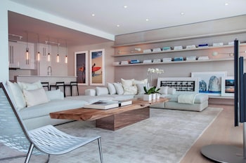 Ocean View Penthouse 7, 2 Bedroom Suite, Bedroom 1: 1 King, Bedroom 2: 1 King, Ocean View