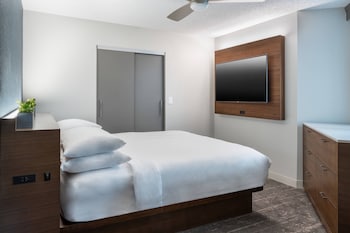 Condo, 1 Bedroom