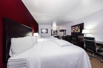 Premium Room, 2 Queen Beds (Upgraded Bedding & Snack, Smoke Free)