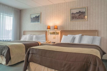 Standard Room, 2 Queen Beds, Non Smoking