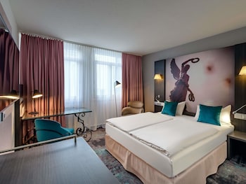 Standard Room, 1 Double Bed