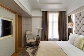New Metropol Suite