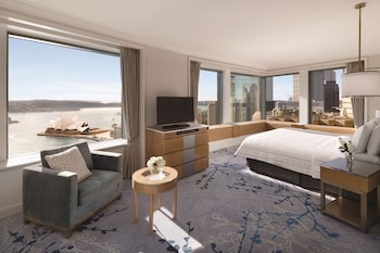 Horizon Premier Sydney Harbour 1 King, Club Lounge Access (High Floor)