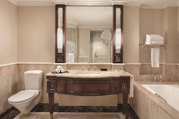 Deluxe Harbour Bridge Twin Room