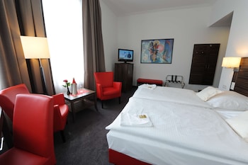 Deluxe Room, 1 King Bed