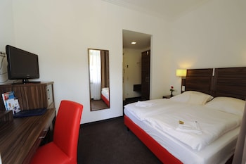 Standard Room, 1 Double Bed