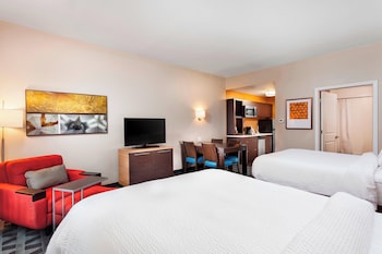 Studio, 2 Queen Beds (Mobility Accessible, Tub)