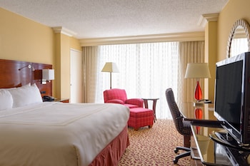 Club Room, 1 King Bed
