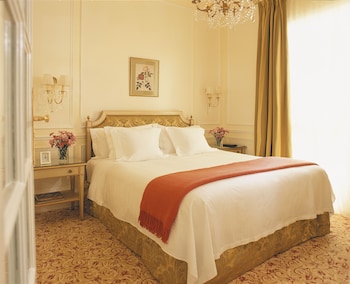 Suite (Diplomatic)
