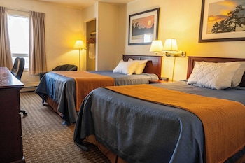 Standard Room, 2 Queen Beds, Non Smoking