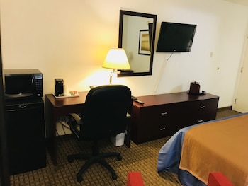 Standard Room, 1 King Bed, Non Smoking