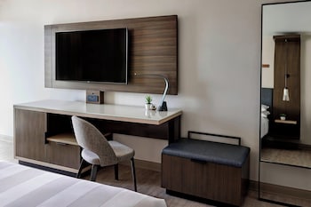 Room, 2 Queen Beds (Balcony)