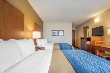 Standard Room, 2 Queen Beds, Non Smoking