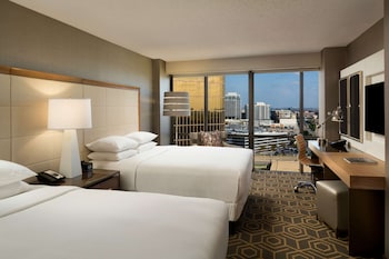 Room, 2 Queen Beds