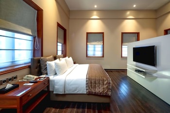 Premier Club Room with Executive Lounge Access, Garden View
