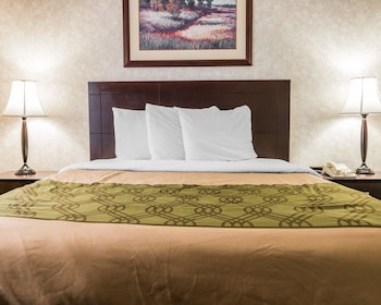 Standard Room, 2 Queen Beds, Non Smoking