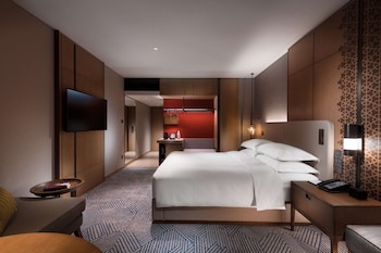 Deluxe Room, 1 King Bed