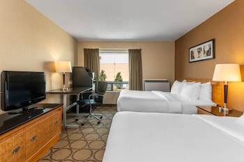 Standard Room, 2 Double Beds, Non Smoking (Upper Floor, Stair Access Only)