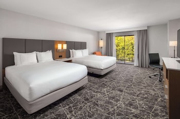 Deluxe Family Room, 2 Bedrooms