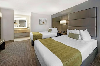 Standard Room, 2 Queen Beds, Non Smoking, Refrigerator & Microwave