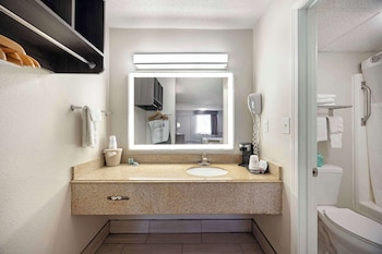 Standard Room, 2 Queen Beds, Non Smoking, Refrigerator & Microwave