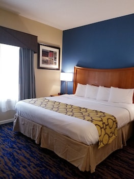 Studio Suite, 1 King Bed, Non Smoking