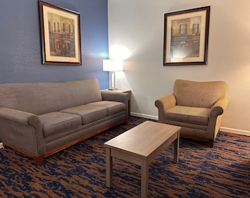 Studio Suite, 1 King Bed, Non Smoking