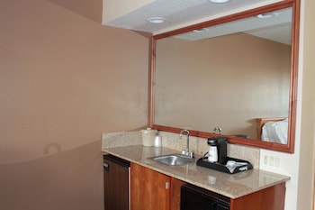 Suite, 2 Queen Beds