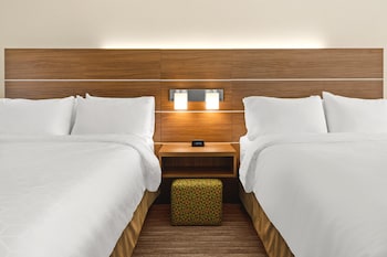Suite, 2 Queen Beds
