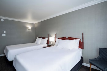 Standard Room, 2 Double Beds (Selkirk Building)