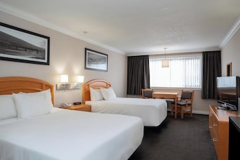 Standard Room, 2 Queen Beds (Monashee Building)