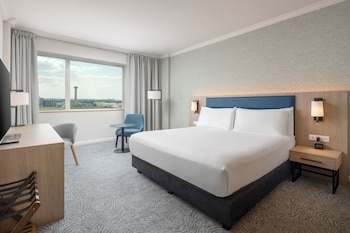 Executive Room, 1 King Bed (Newly Renovated)