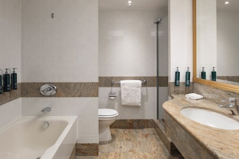 Deluxe Room, 1 King Bed (Newly Renovated)